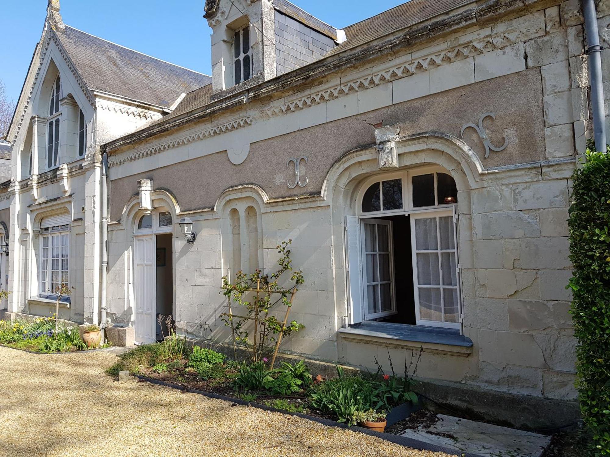 Domaine De L'Oie Rouge Bed & Breakfast Les Rosiers-sur-Loire Exterior photo